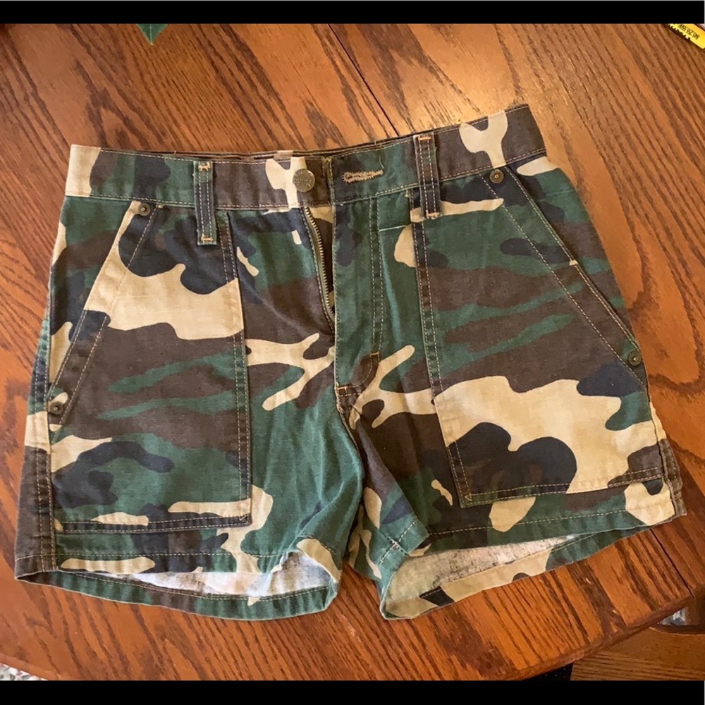 MUDD high waisted camo jean shorts